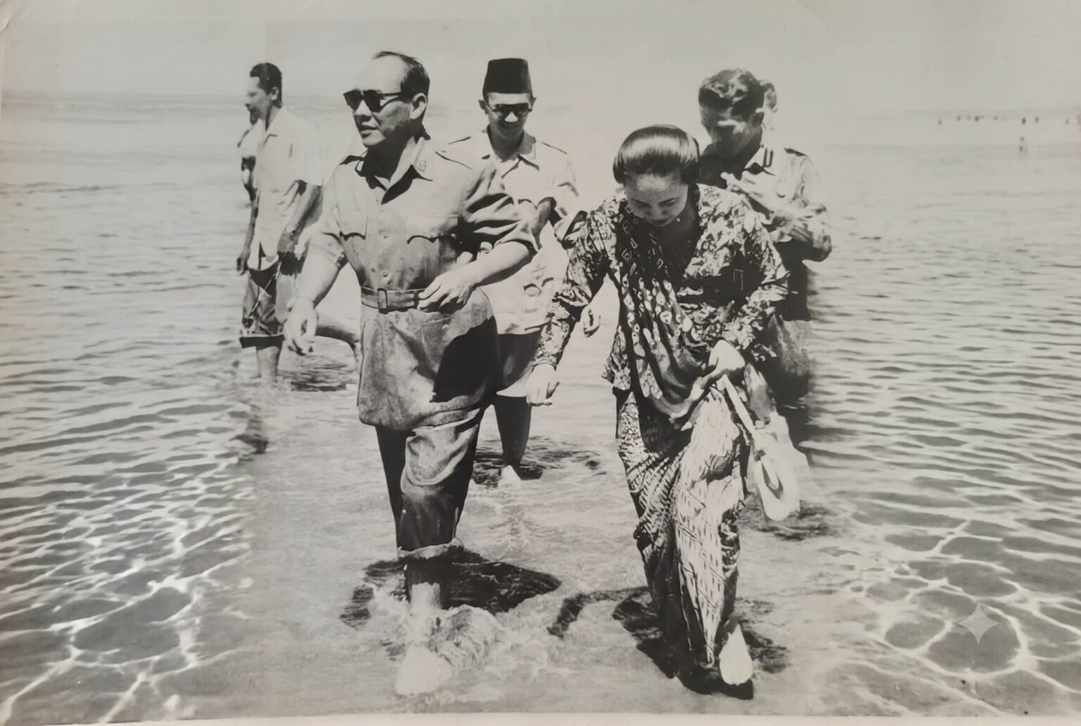 Nahkoda Agung Ir. Soekarno